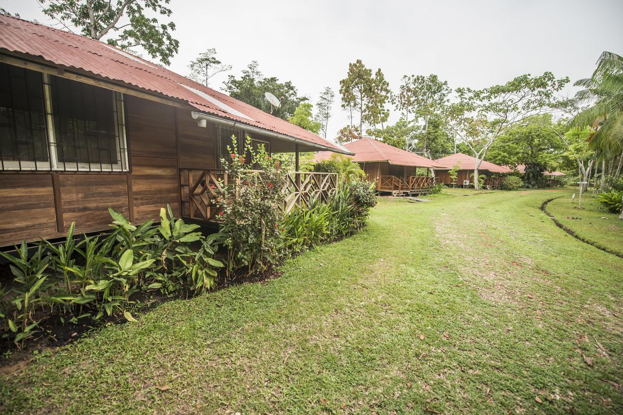 Manish Hotel Ecologico Pucallpa Exterior foto